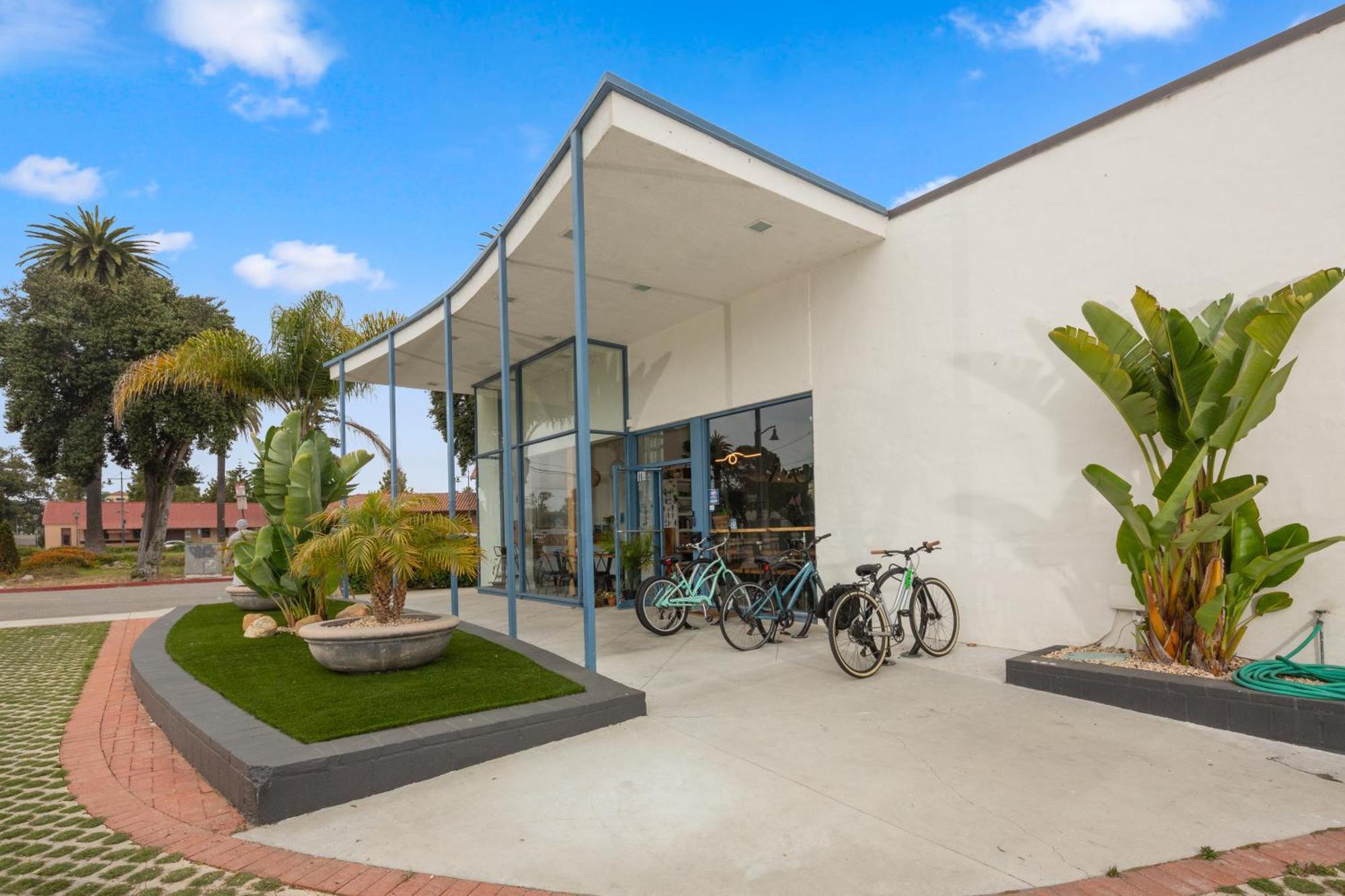Ith Santa Barbara Beach Hostel Exteriör bild